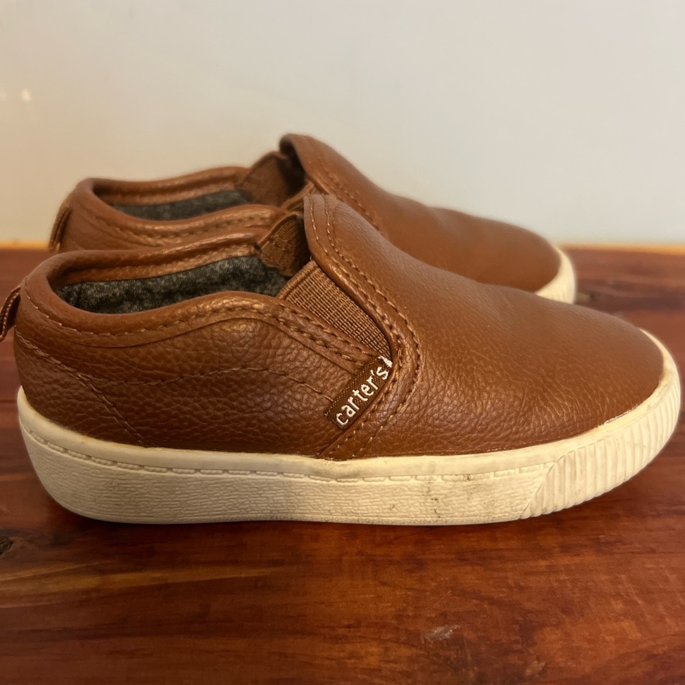 Kids Brown slip-on shoes